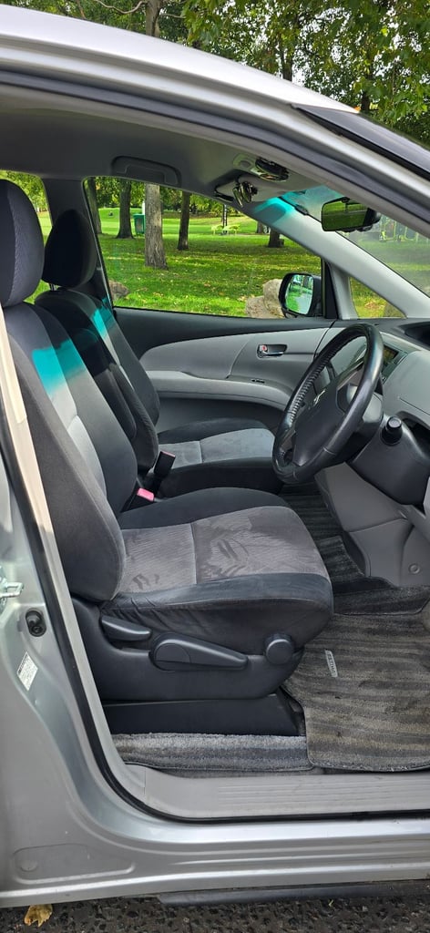 Toyota Estima Aeras, 88,323 miles