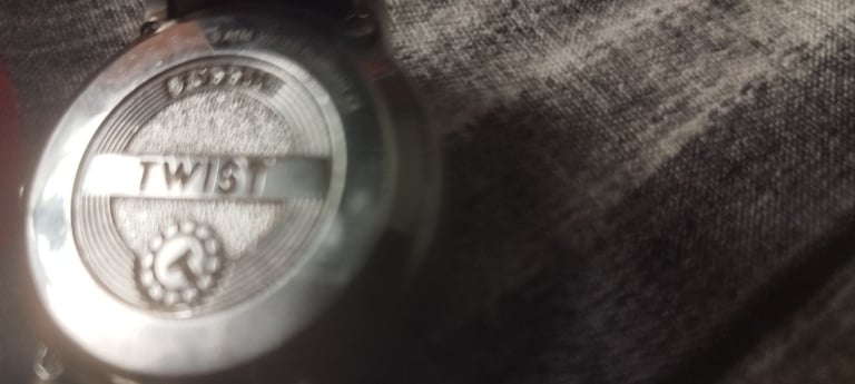 # Genuine Fossil Twist watch# hybrid movement#men# jewellery # accessories #