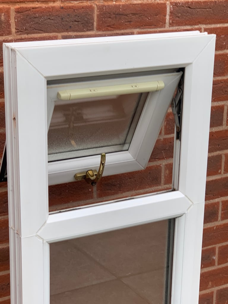 UPVC DOUBLE GLAZED BATHROOM WINDOW WITH TOP OPENER 48.5cm WIDE 113.5cm HIGH
