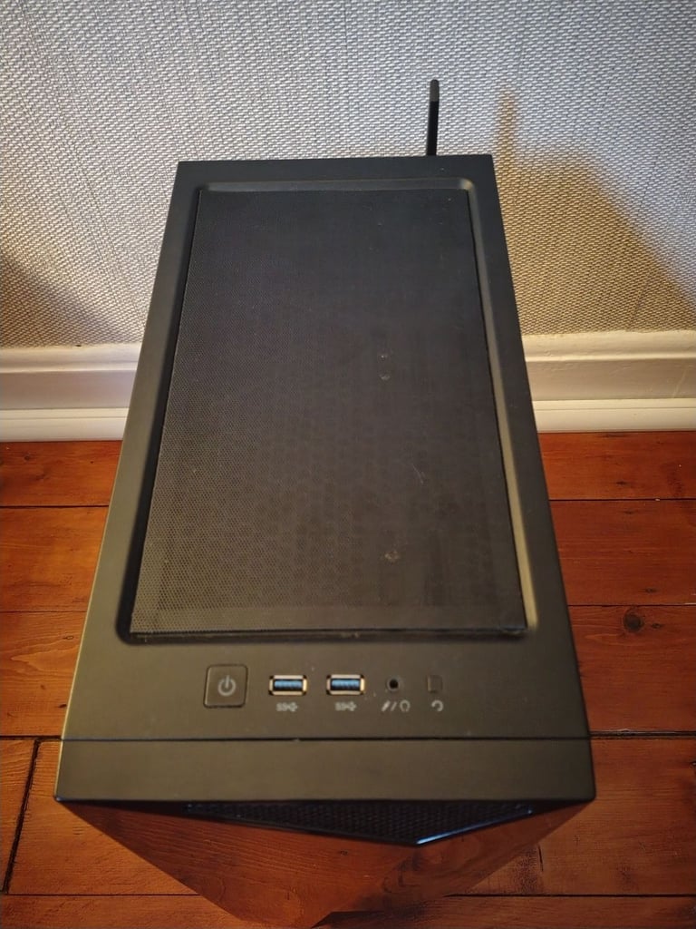 Gaming PC - Ryzen 5800X, 32GB DDR4, RTX 4060 Ti 16GB, 2.5TB