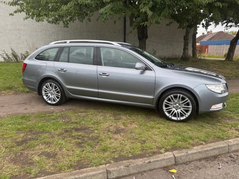 2013 Skoda Superb 1.8 TSI Elegance Estate 5dr Petrol Manual 4WD Euro 5 (160 ps) Estate Petrol Manual