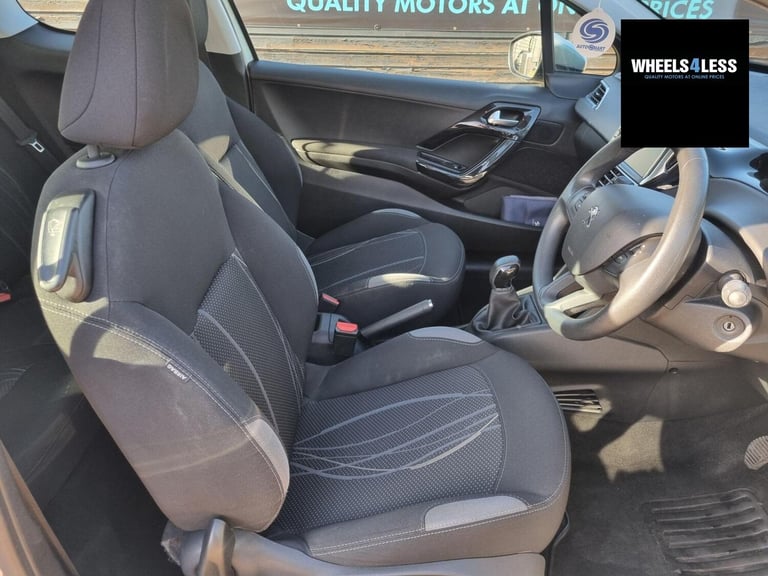 2014 Peugeot 208 1.0 VTi Active Euro 5 3dr Hatchback Petrol Manual