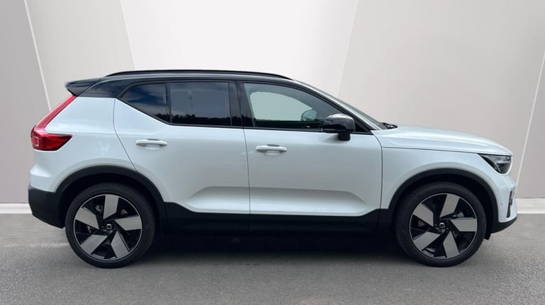 2025 Volvo EX40 185kW Extended Range Ultra 78kWh 5dr Auto Estate Electric Automatic