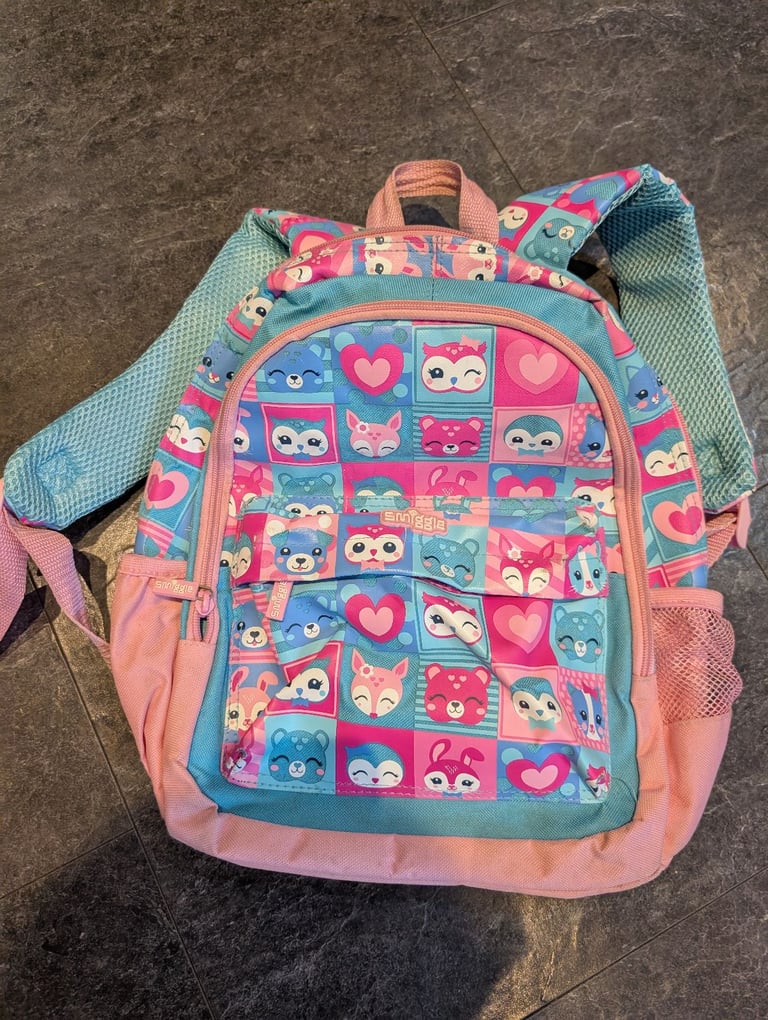 image for Smiggle back pack 
