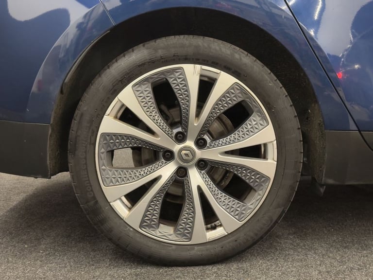 2019 Renault Grand Scenic 1.7 Blue dCi Signature MPV 5dr Diesel Manual Euro 6 (s/s) (120 ps) MPV ...