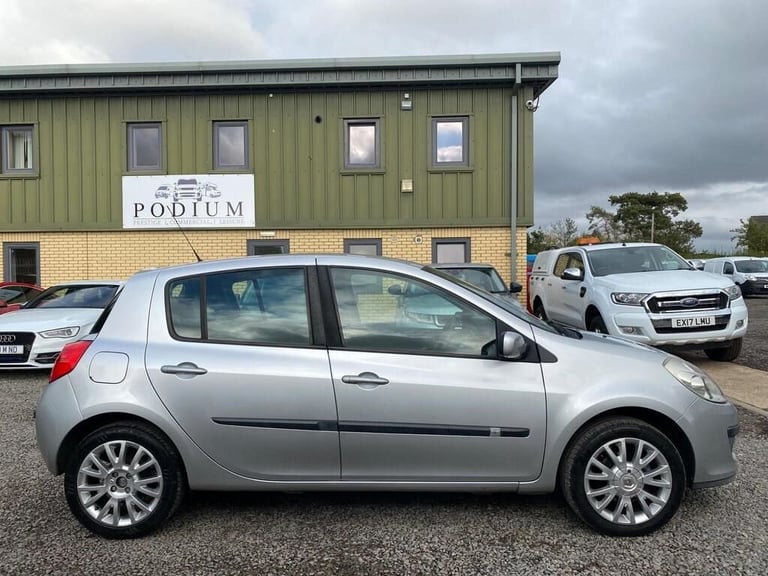 2008 Renault Clio 1.2 TCe 16v Dynamique Hatchback 5dr Petrol Manual (139 g/km, 100 bhp) Hatchback...