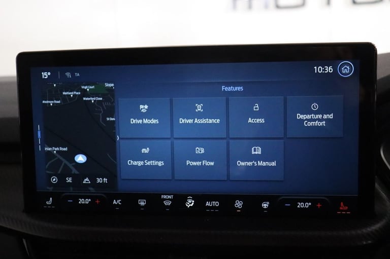 2024 Ford Kuga 2.5 Duratec 14.4kWh ST-Line X 5dr CVT (PAN ROOF) Automatic