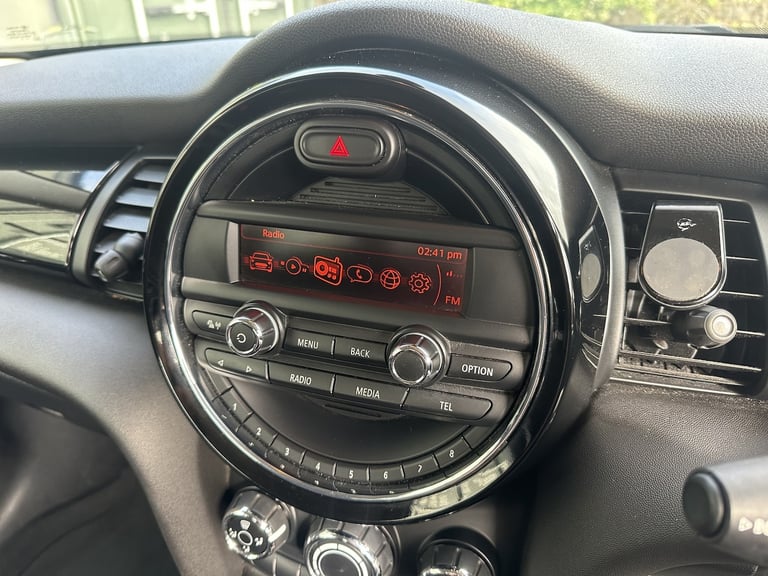 MINI HATCH 1.5 Cooper 3-Door Hatch 2014