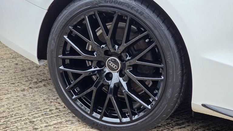 AUDI A5 2.0 TDI S line Special Edition Plus Multitronic Euro 5 (s/s) 2dr 2015