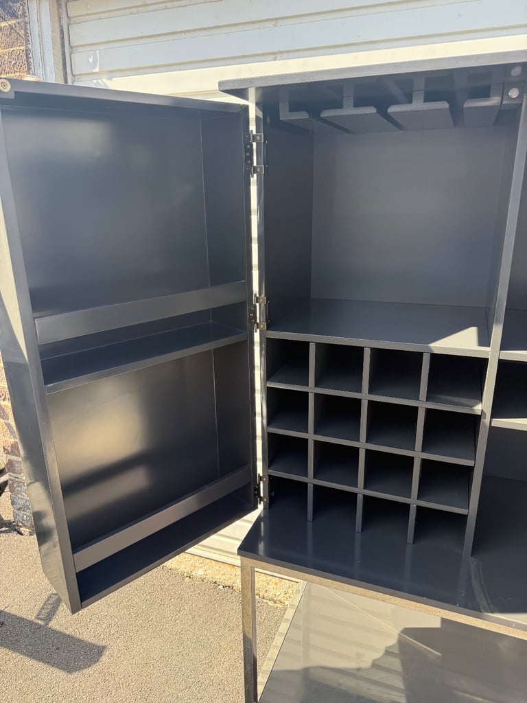 Drinks cabinet