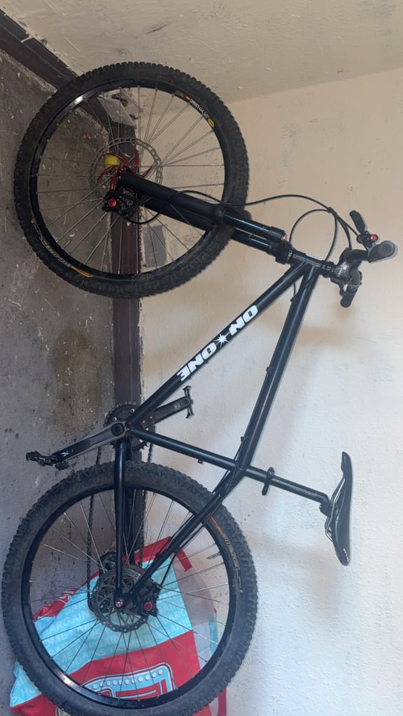 mountain bike on one inbred custom 26” 