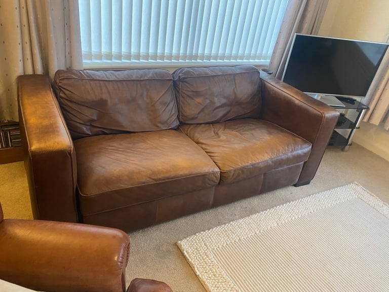 Next leather sofa free delivery 🚚