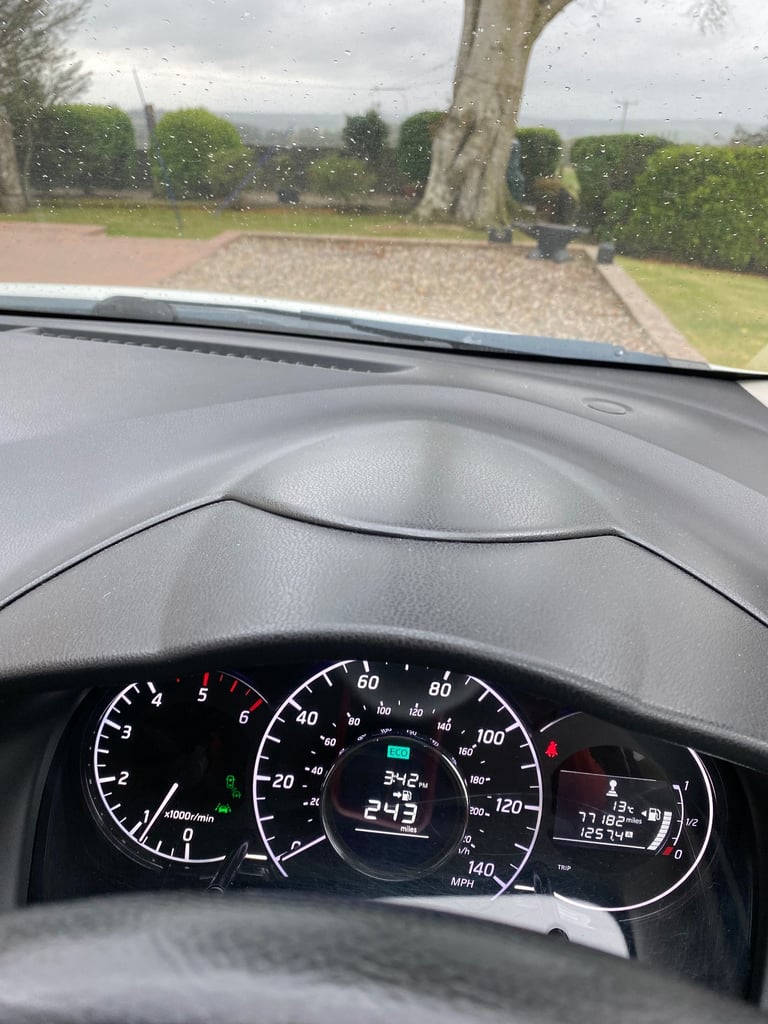 Nissan, NOTE, MPV, 2015, Manual, 1461 (cc), 5 doors