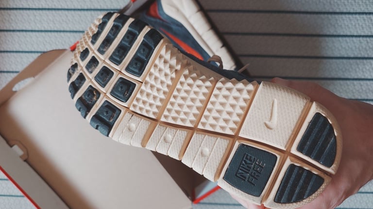 Nike Free Run Trail — Thunder Blue  (Size UK 7 / EU 41 ) – Used Exactly 1 time