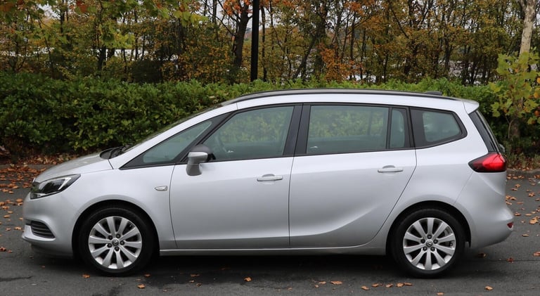 2017 Vauxhall Zafira Tourer 1.4i Turbo Design Euro 6 5dr MPV Petrol Manual