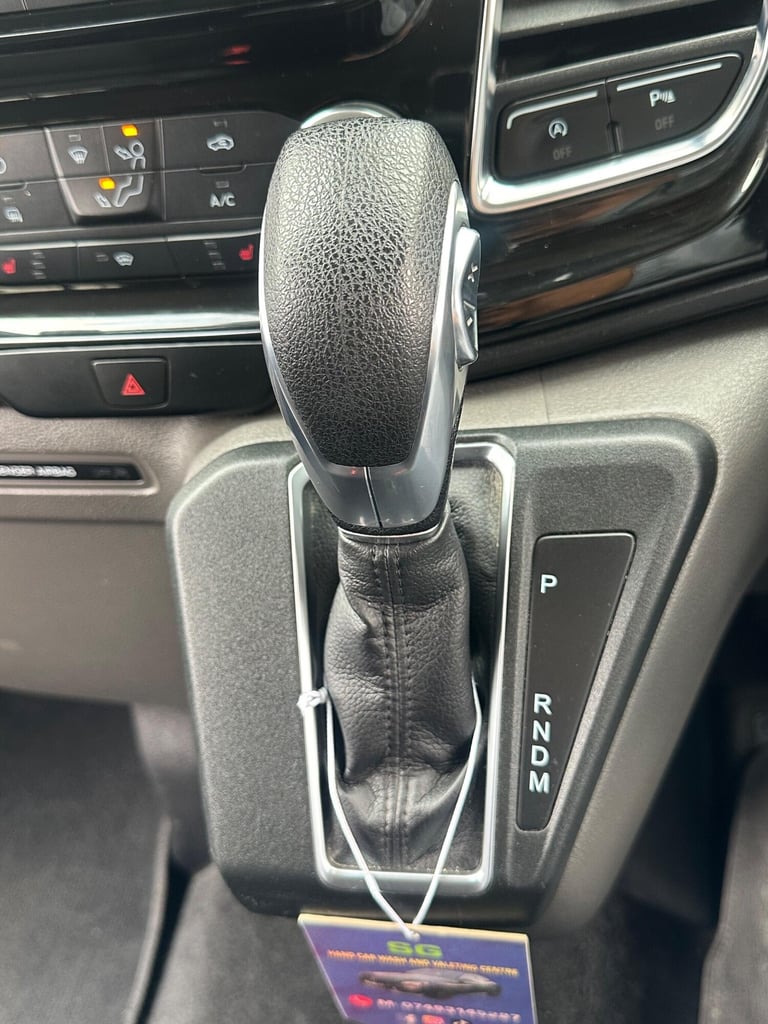 2019 Ford Transit Custom 2.0 TDCi 170ps Low Roof D/Cab Sport Van Auto PANEL VAN DIESEL Automatic