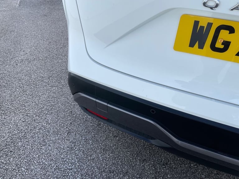 2022 Nissan Qashqai 1.3 DiG-T MH 158 Tekna 5dr Xtronic HATCHBACK PETROL Automatic