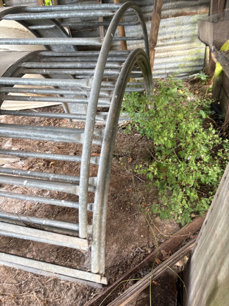 ARABLE FEEDERS