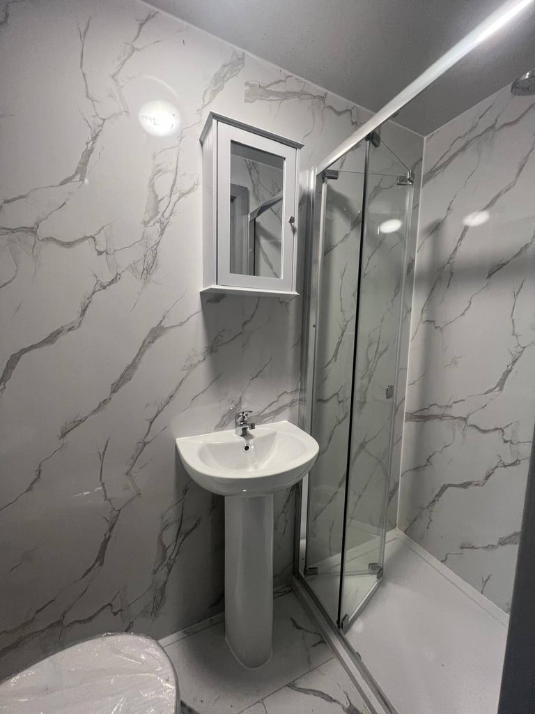 Studio flat in Buckinghamshire HP9 2PD