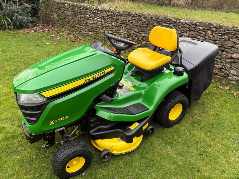 John Deere ride on mower x350r low hours