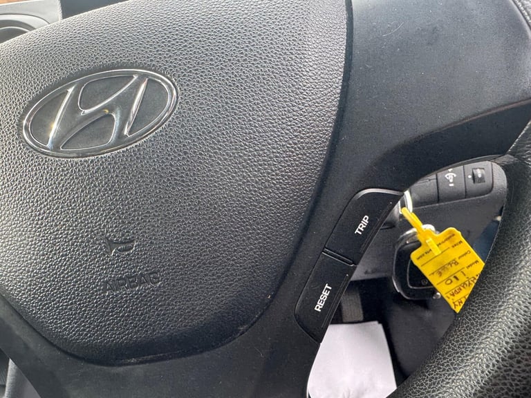 2017 Hyundai i10 1.0 S 5dr HATCHBACK PETROL Manual