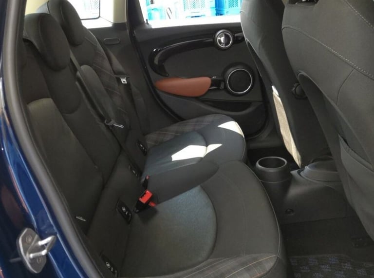2017 MINI Hatch 2.0 Cooper SD Seven Hatchback 5dr Diesel Auto 6Spd Euro 6 (s/s) (170 ps) Hatchbac...