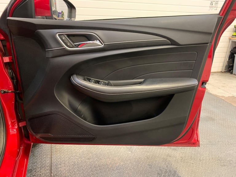 2021 MG MG5 52.5kWh Exclusive Auto 5dr ESTATE Electric Automatic