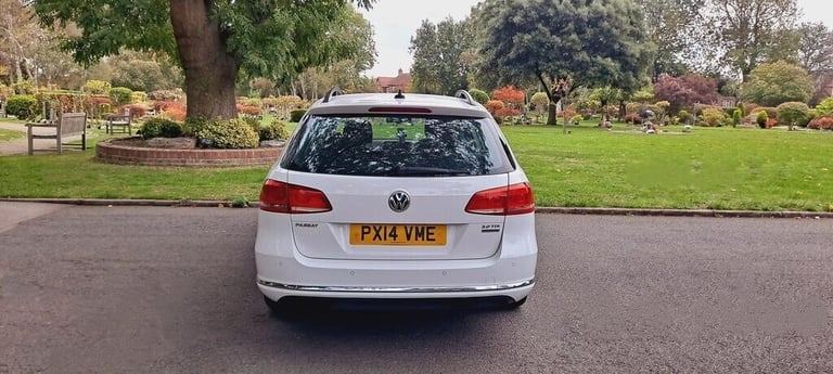2014 Volkswagen Passat 2.0 TDI Bluemotion Tech Executive 5dr Estate £35 road tax ESTATE Diesel Ma...