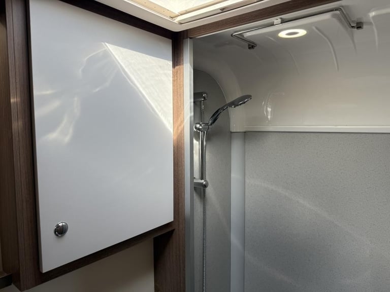 2018 BAILEY UNICORN SEVILLE 2 BERTH TOURING CARAVAN