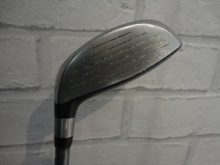 Various golf clubs drivers, woods, various prices, ping, ram, callaway, taylormade, mizuno etc 