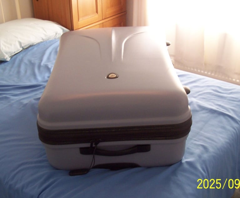 Suitcases - Two Hard Shell