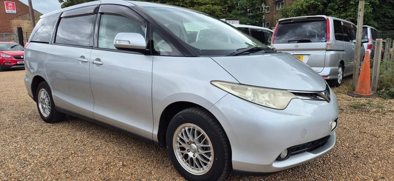 image for Toyota Estima WELCAB, 2006, 2.4 Litre, 66,411 Miles, Petrol, Automatic, 4X4