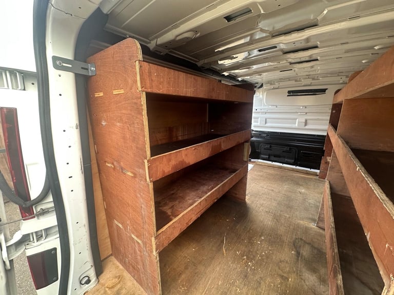 2022 Renault Trafic 2.0 dCi Blue LL30 Sport L2 H1 Euro 6 (s/s) 5dr PANEL VAN Diesel Manual