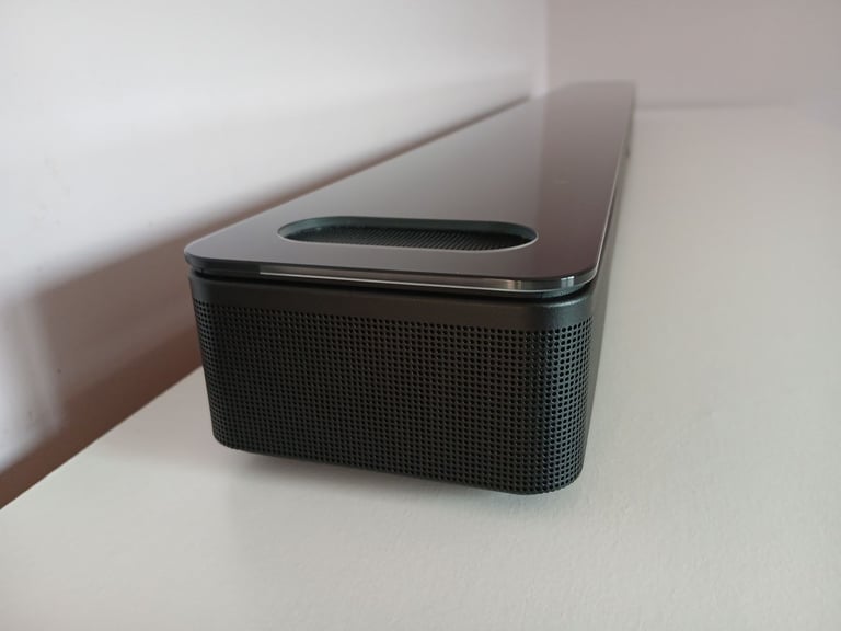 Bose 900 soundbar, subwoofer and surround speakers