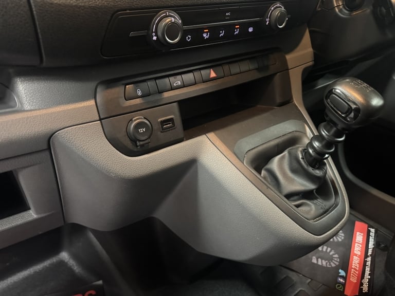 2022 Vauxhall Vivaro 1.5 L1H1 F2700 DYNAMIC S/S Manual Panel Van Diesel Manual