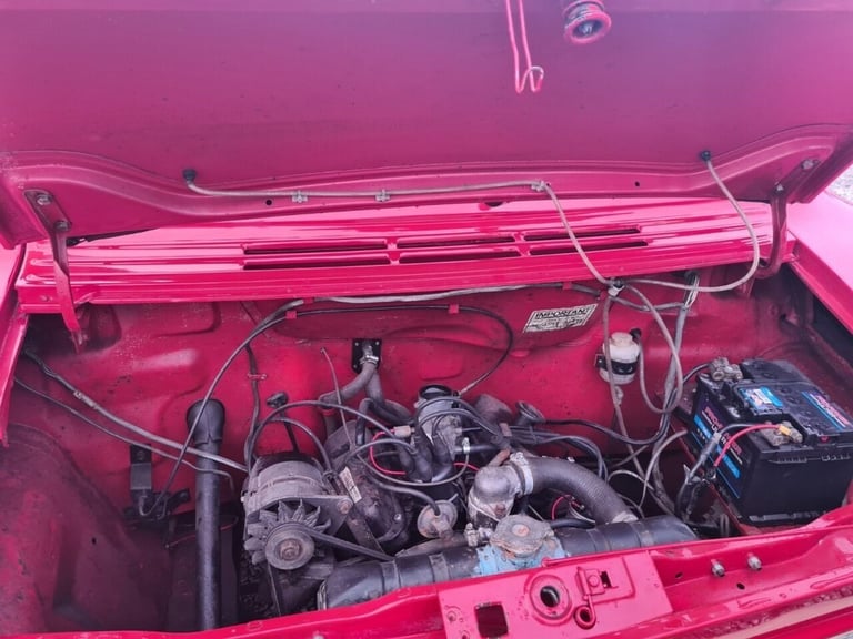 Mk1 TRANSIT 1968 DROPSIDE FULLY RESTORED  1.6V4 INSIDE AND OUT