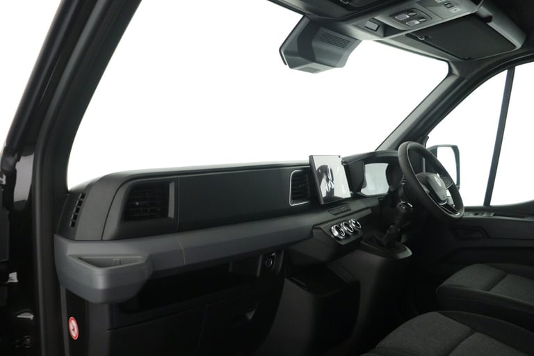 2025 Renault Master MM35 Blue dCi 150 Advance Medium Roof Panel Van Diesel Manual