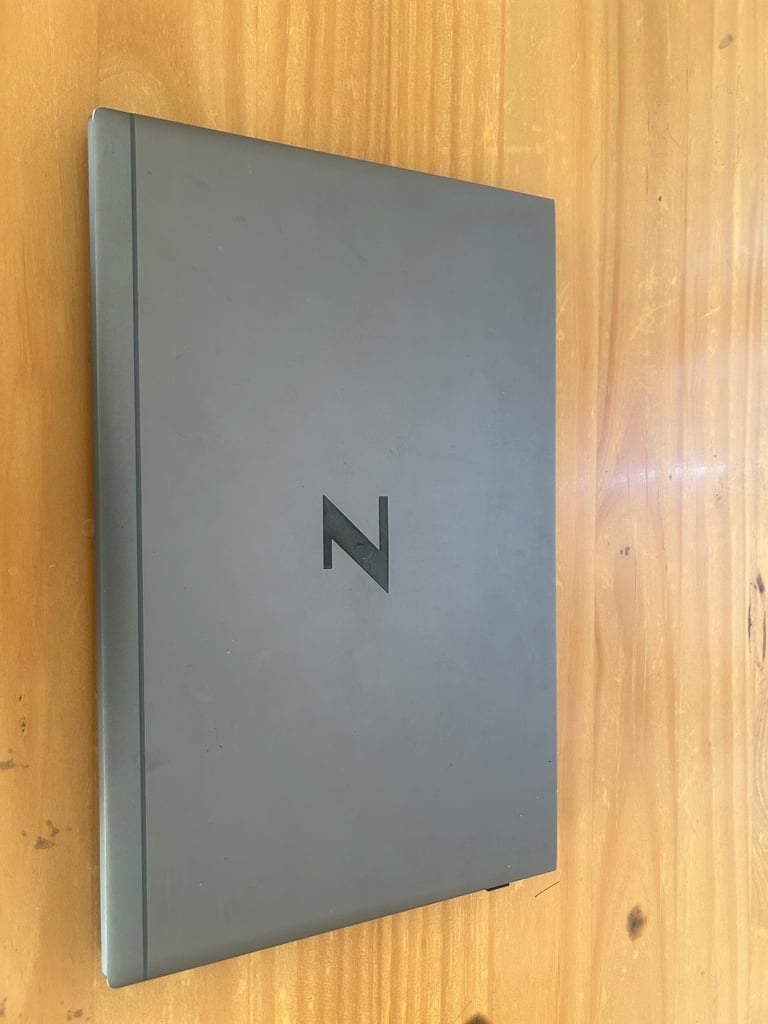 HP ZBOOK FireFly 15 - Powerful for Video Editing Streaming