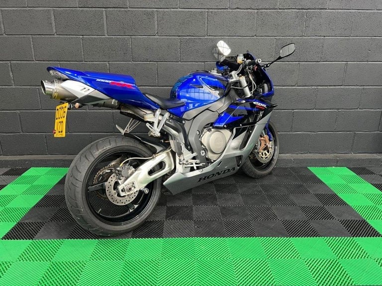 2006 06 HONDA CBR1000RR-R FIREBLADE FINANCE SPECIALISTS APPLY NOW