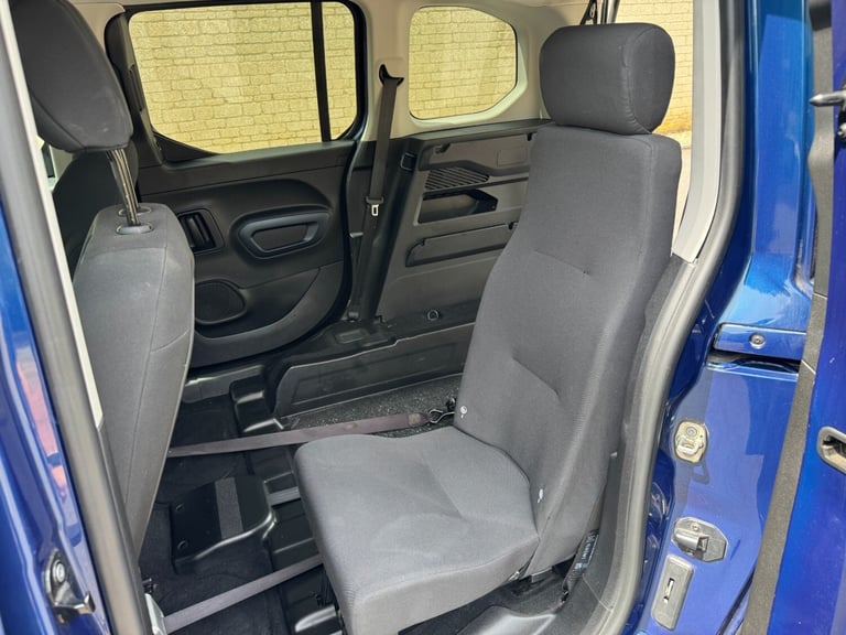  1.5 BlueHDi 100 Allure 5dr Wheelchair Accessible Vehicle, WAV