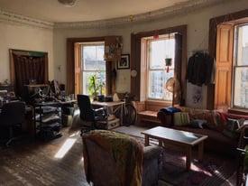 Beautiful vintage room - very sunny - South Clerk street