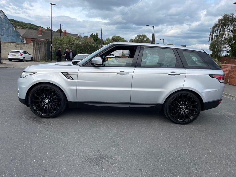 2017 Land Rover Range Rover Sport 3.0 SDV6 [306] HSE 5dr Auto ESTATE Diesel Automatic