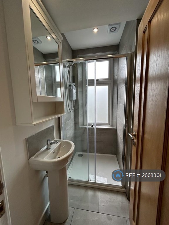 6 bedroom house in Moseley Road, Fallowfield, Manchester, M14 (6 bed) (#2668801)