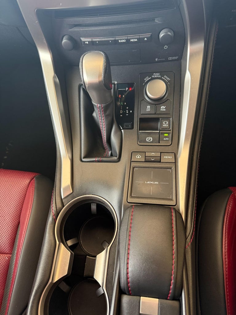 2014 Lexus NX 2.5 300h F Sport SUV 5dr Petrol Hybrid E-CVT 4WD Euro 6 (s/s) (197 ps) ESTATE Petro...