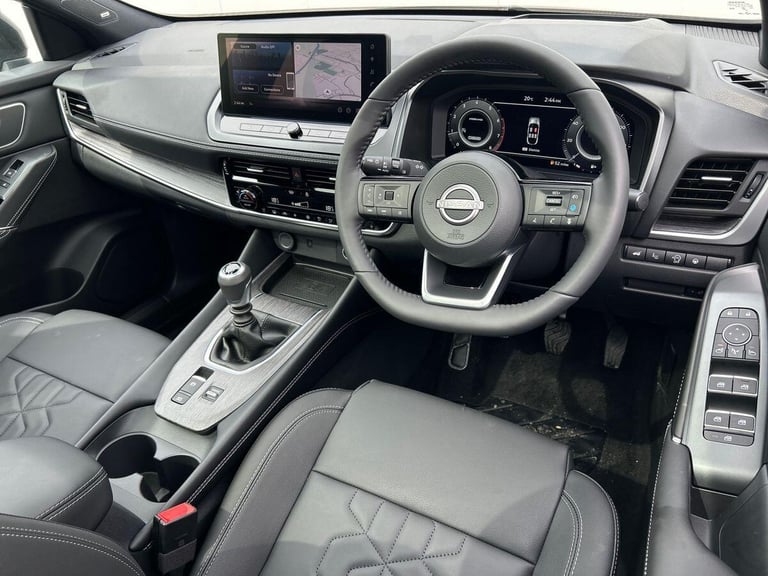 2025 Nissan Qashqai 1.3 DIG-T MHEV Tekna Euro 6 (s/s) 5dr SUV PETROL Manual