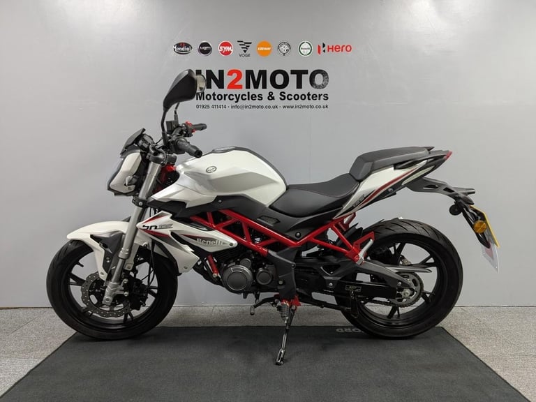 2025 (75) Benelli BN125 in White