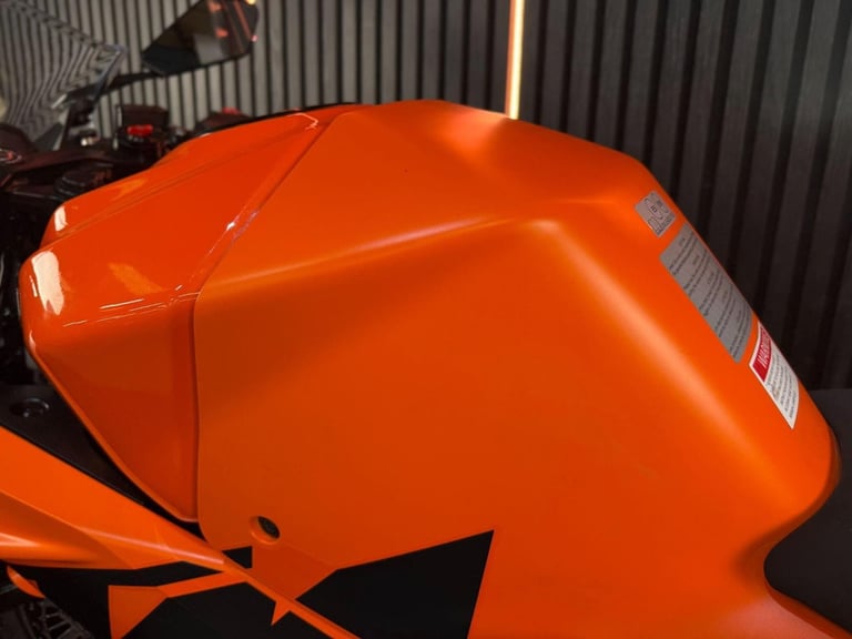 2024 KTM RC 390 390 X-Ring Euro 5