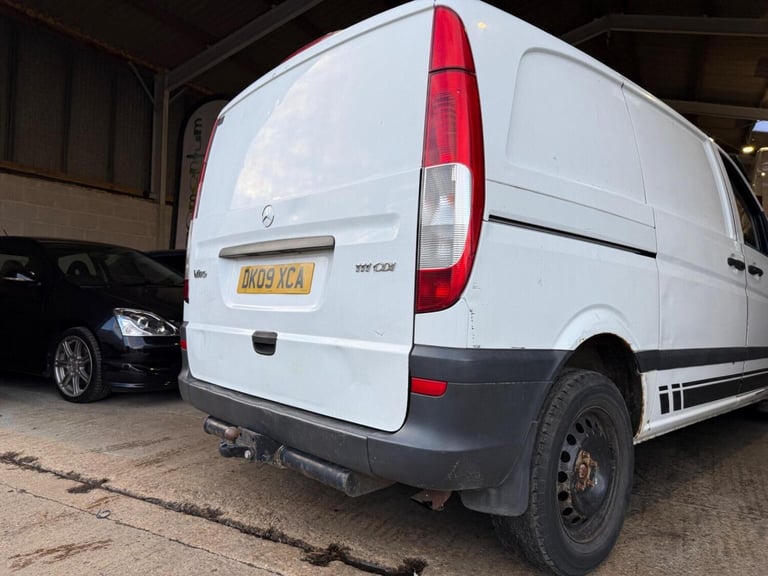 MERCEDES-BENZ VITO 2.1 111CDI Compact Panel Van SWB 5dr 2009