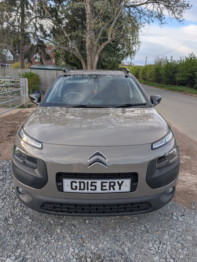 Citroen, C4 CACTUS, Hatchback, 2015, Manual, 1199 (cc), 5 doors