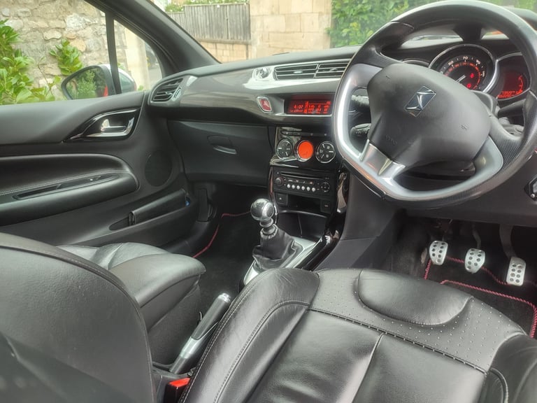 Citroen, DS3, Hatchback, 2012, Manual, 1598 (cc), 3 doors